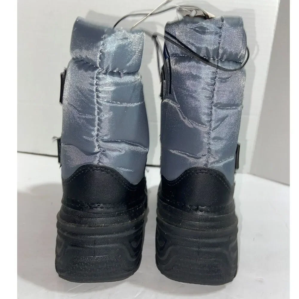 Boys Winter Boots Size 13 Wonder Nation Temperature Rated skid Resistant! NEW!